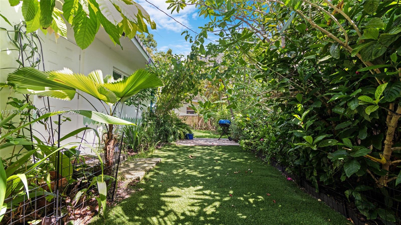 MAC FARLANE HOMESTEAD - Residential