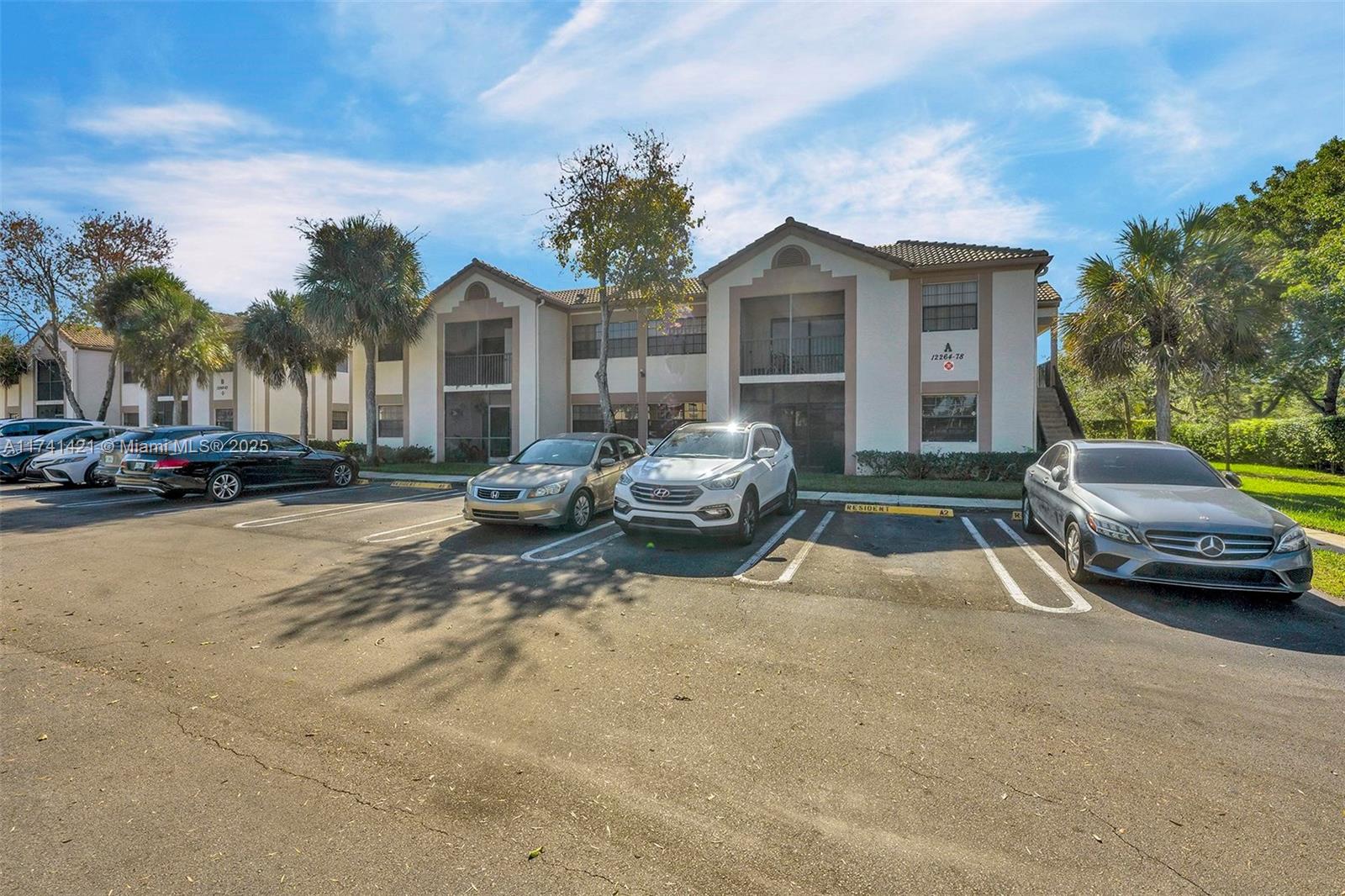 Grenadier Trace 1 - Residential