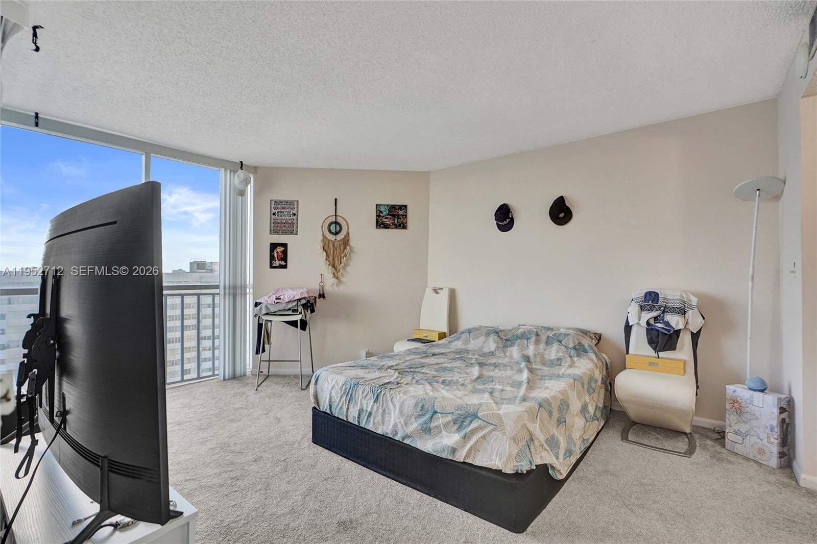 THE GRANDVIEW PALACE COND - Residential