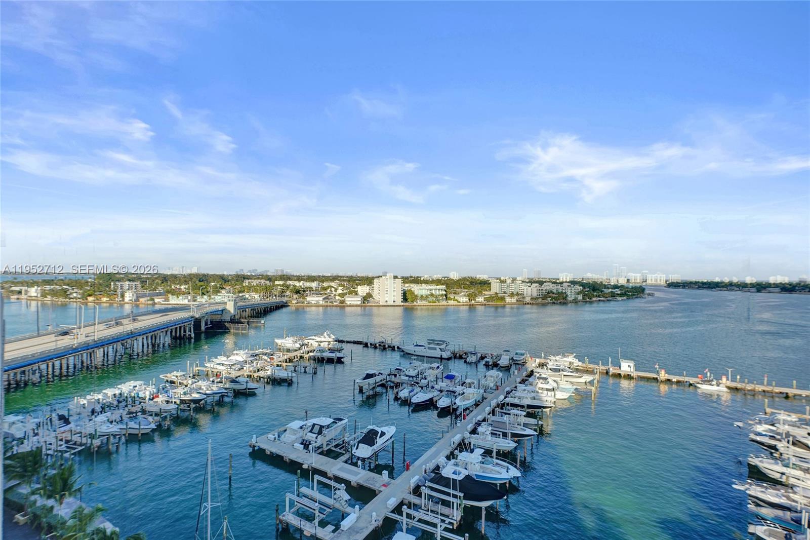 7601 E Treasure Dr 1120