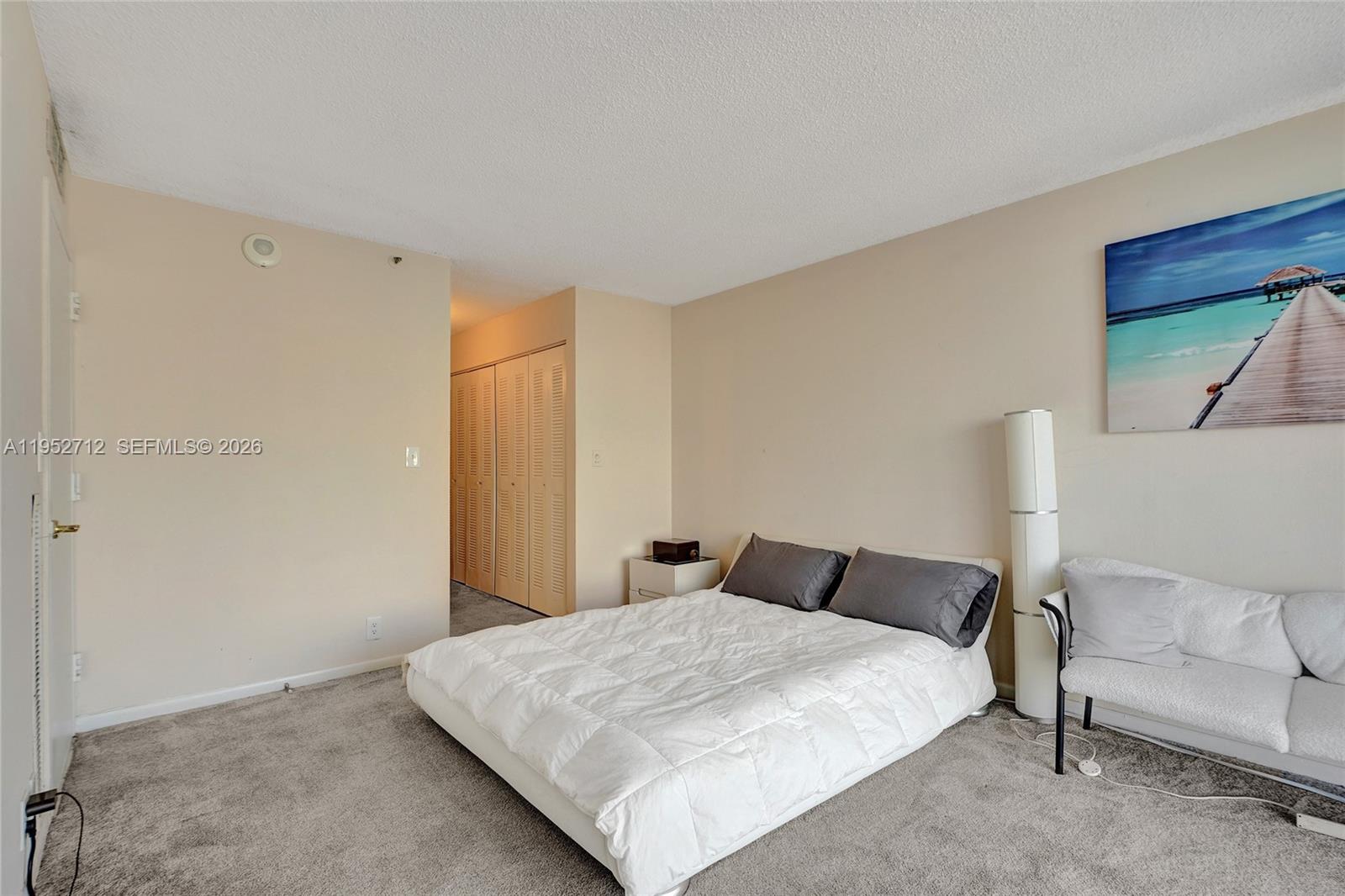 THE GRANDVIEW PALACE COND - Residential