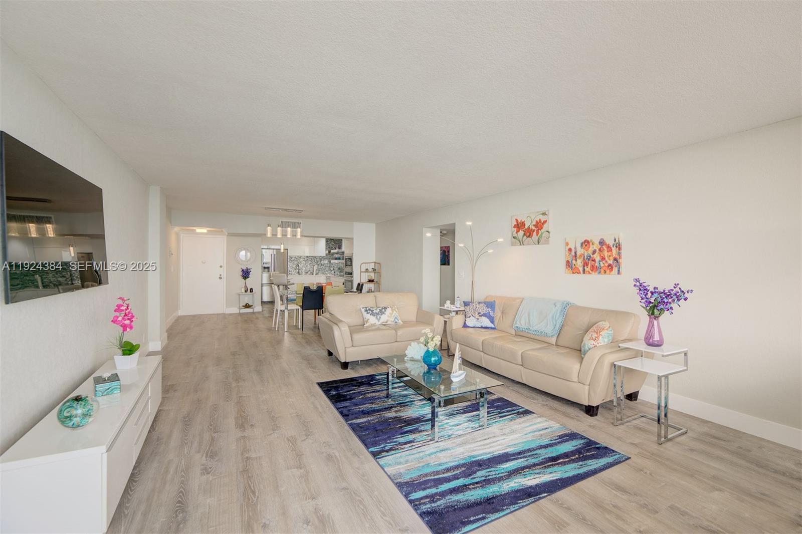 SEA AIR TOWERS CONDO - Residential Lease