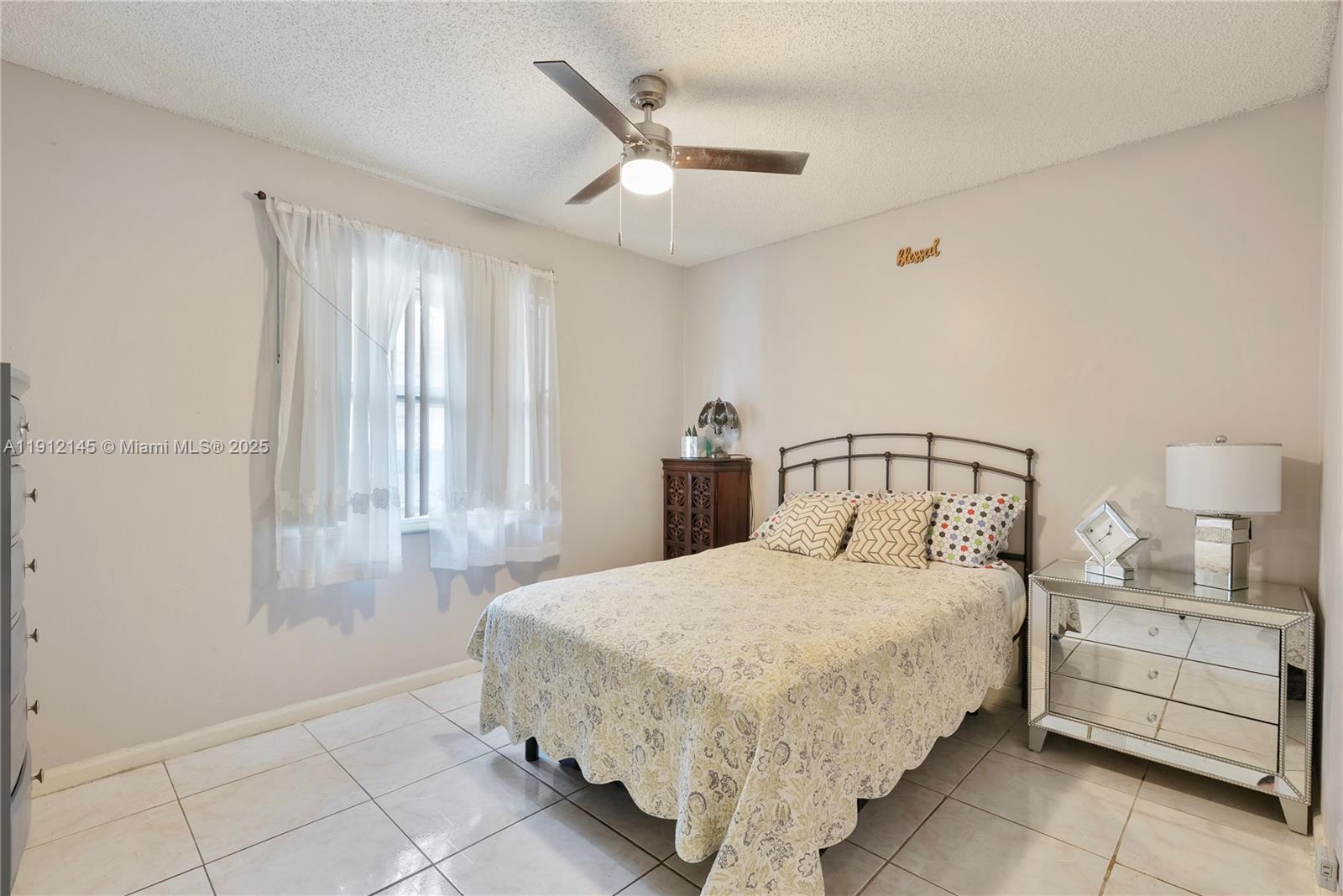 NORTH LAUDERDALE VILLAGE - Residential