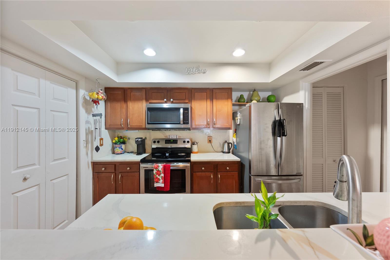 NORTH LAUDERDALE VILLAGE - Residential