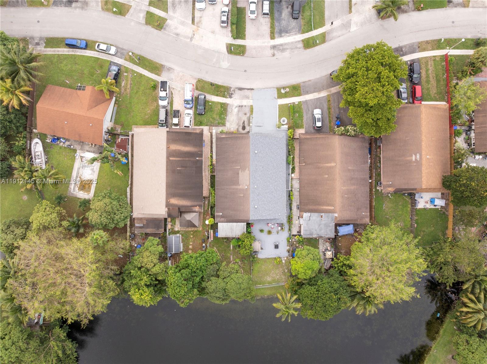 NORTH LAUDERDALE VILLAGE - Residential