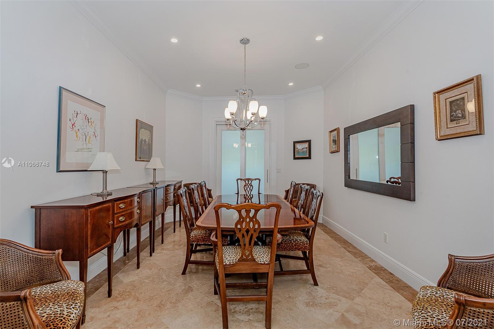 TROPICAL ISLE HOMES SUB 1 - Residential