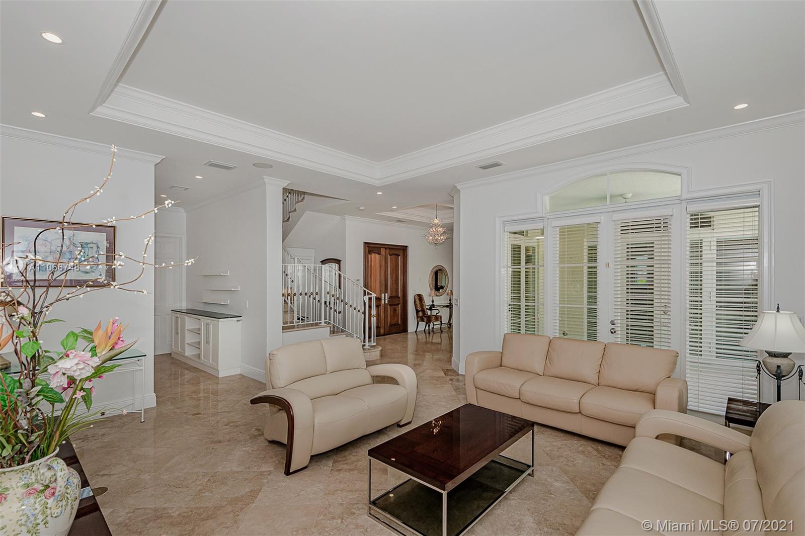 TROPICAL ISLE HOMES SUB 1 - Residential