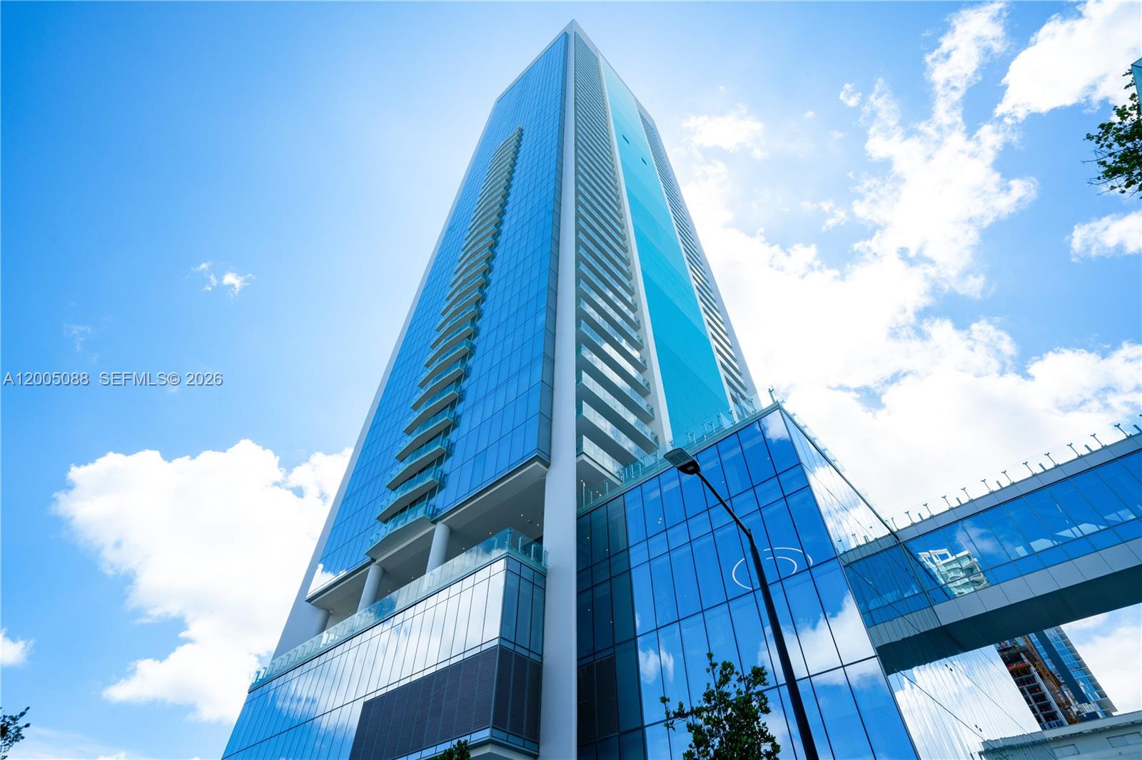 ESCOTTONIA PARK - Residential