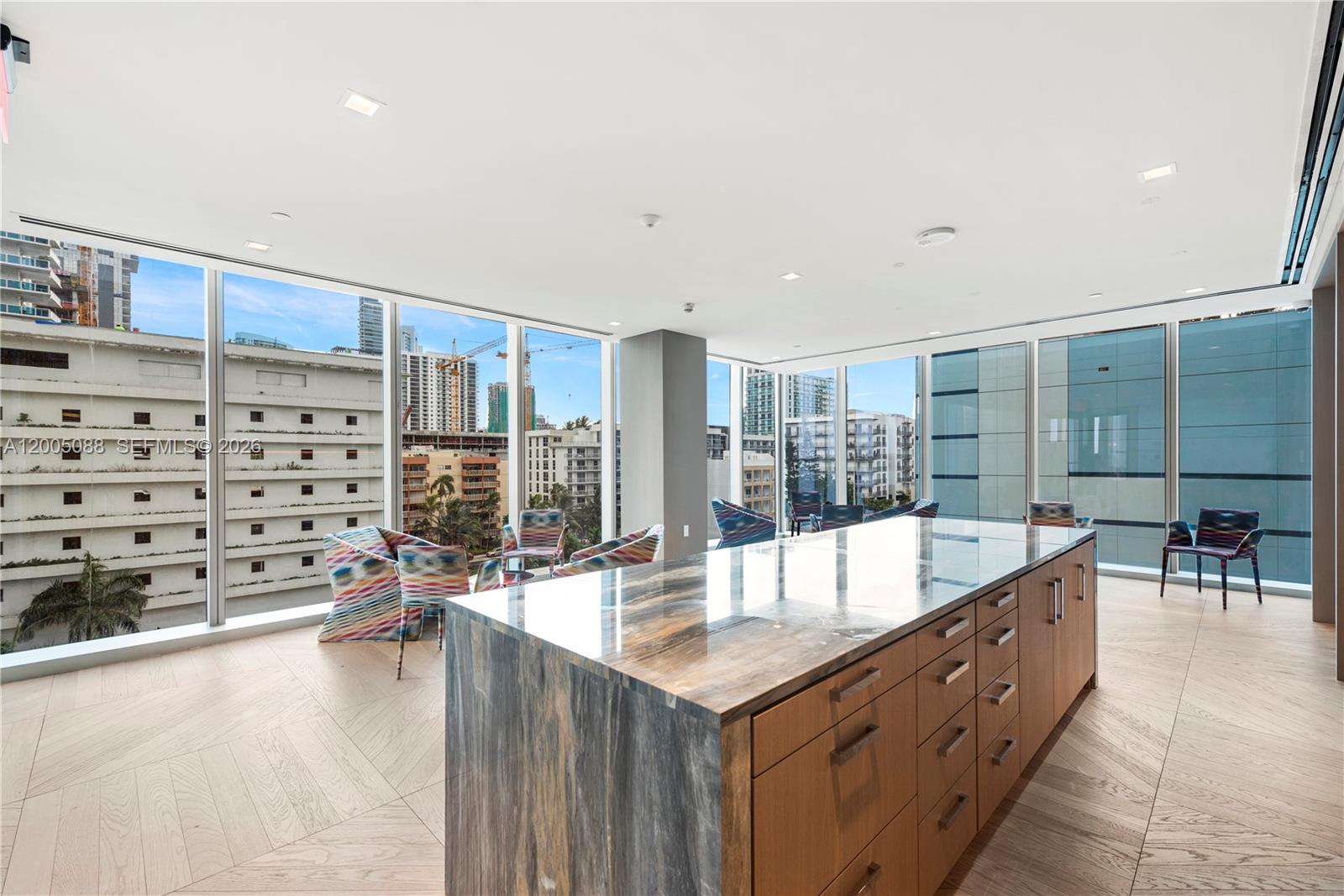 ESCOTTONIA PARK - Residential