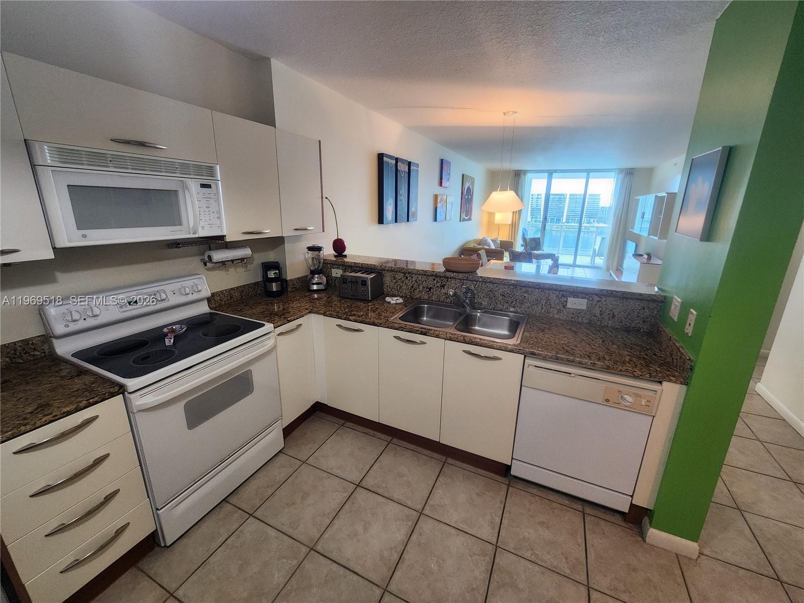 MARINA BAY CLUB - Residential