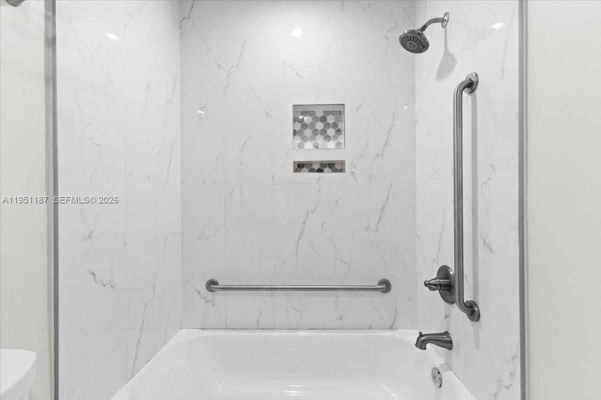 LARKDALE UNIT 4 - Residential