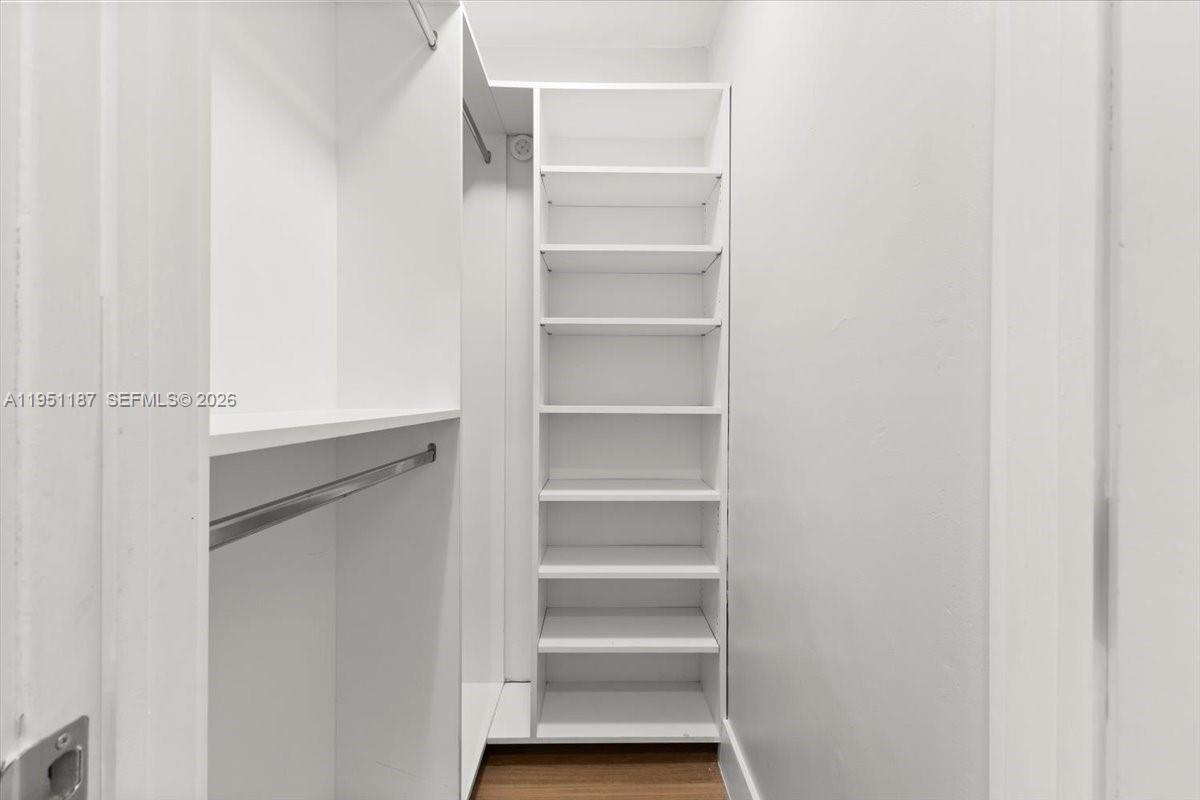 LARKDALE UNIT 4 - Residential