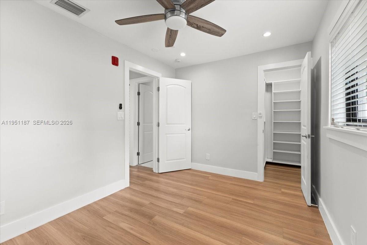 LARKDALE UNIT 4 - Residential