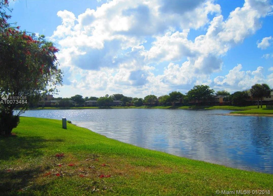 PEMBROKE POINTE SEC TWO - Residential