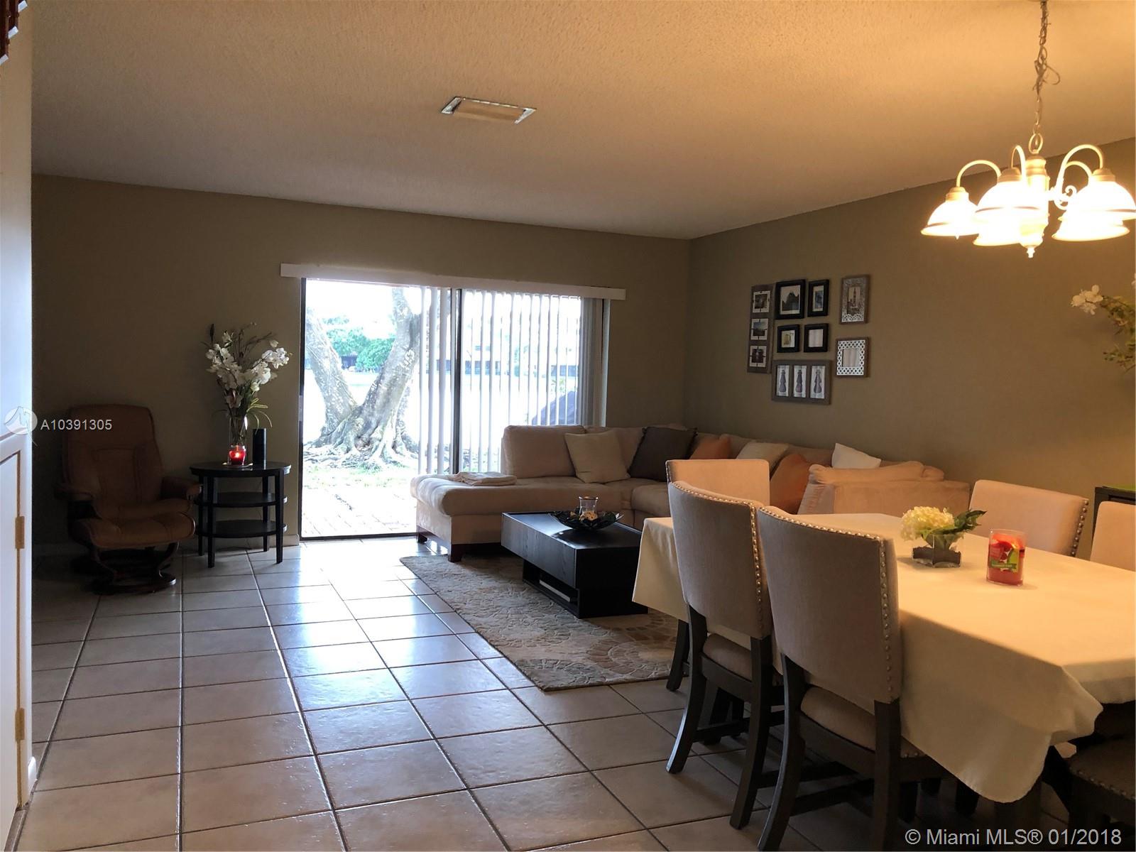 PEMBROKE POINTE SEC TWO - Residential