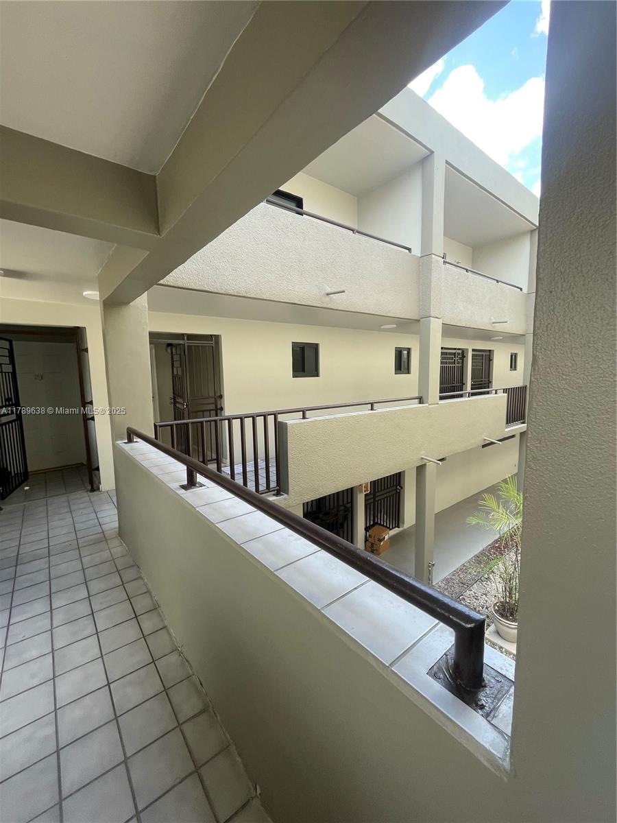 Rental Property at 5 Olive Dr 22, Hialeah, Miami-Dade County, Florida - Bedrooms: 2 
Bathrooms: 2  - $2,300 MO.