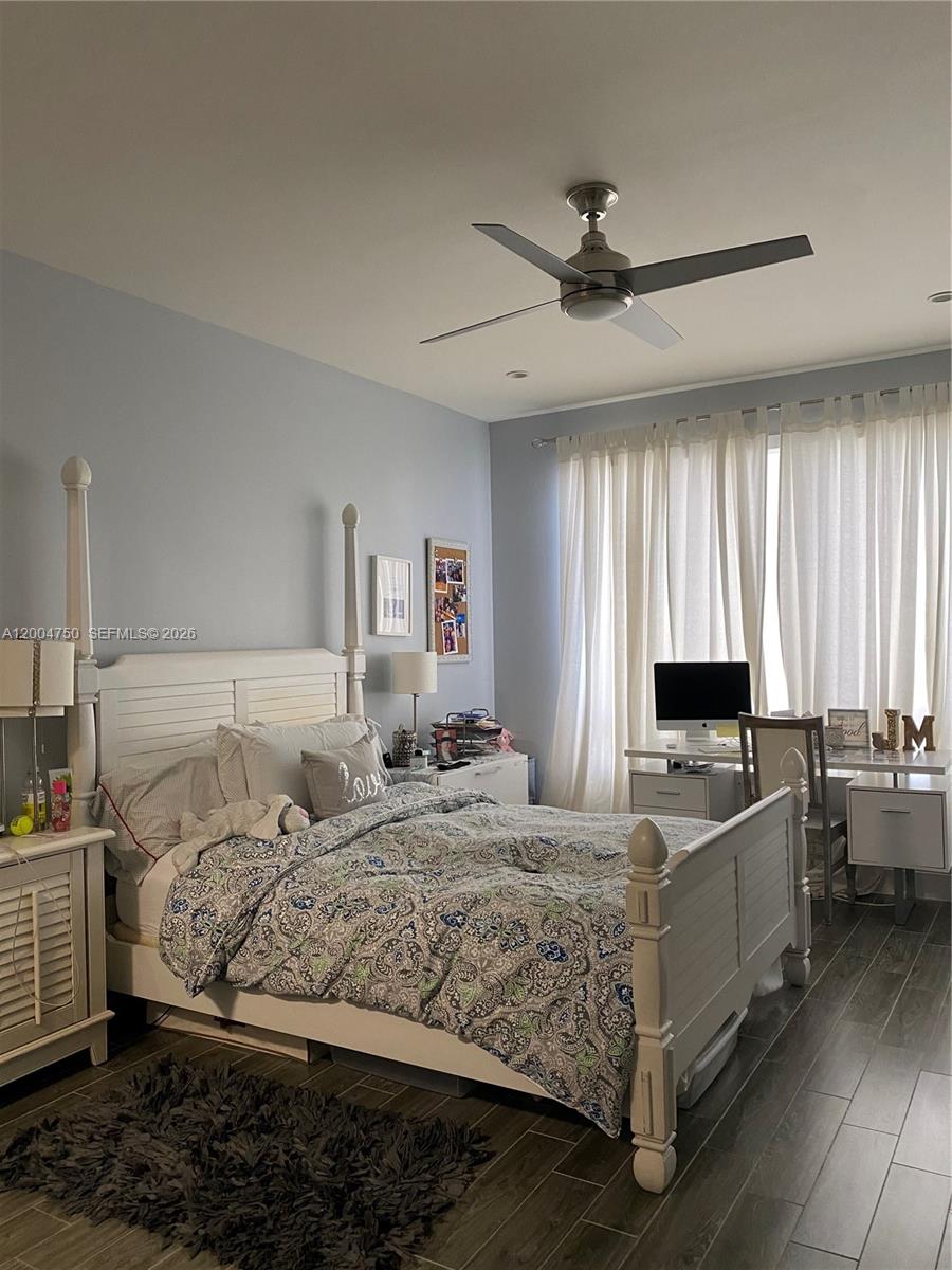 LANDMARK AT DORAL - Residential