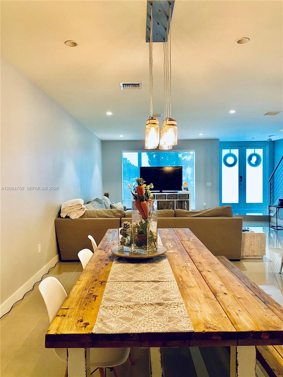 LANDMARK AT DORAL - Residential