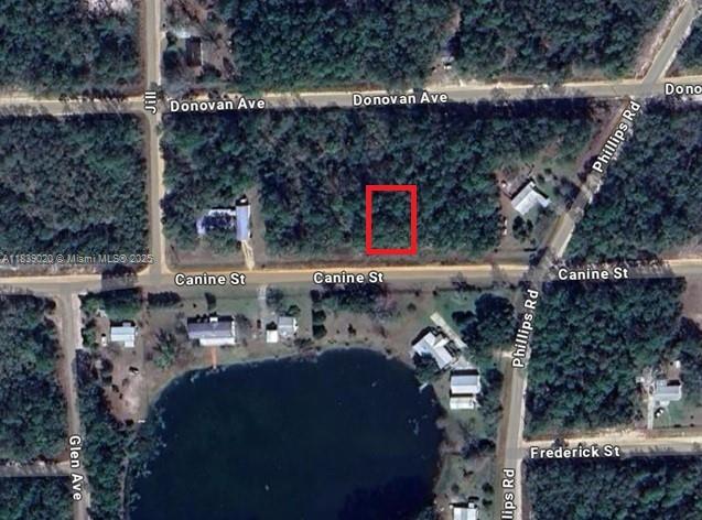 0.22 ACRES VACANT LAND IN INTERLACHEN, FL. ALL INFORMATION FROM THE SELLER AND MUST BE VERIFIED BY THE BUYER!