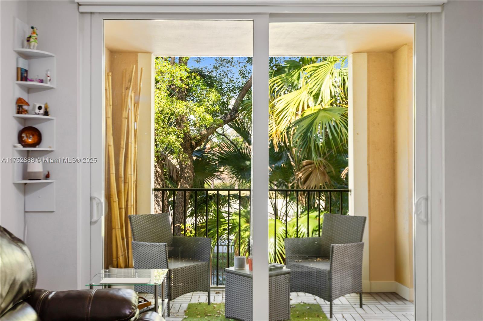 12106 Saint Andrews Pl 204, Miramar, Broward County, Florida - 2 Bedrooms  
1 Bathrooms - 