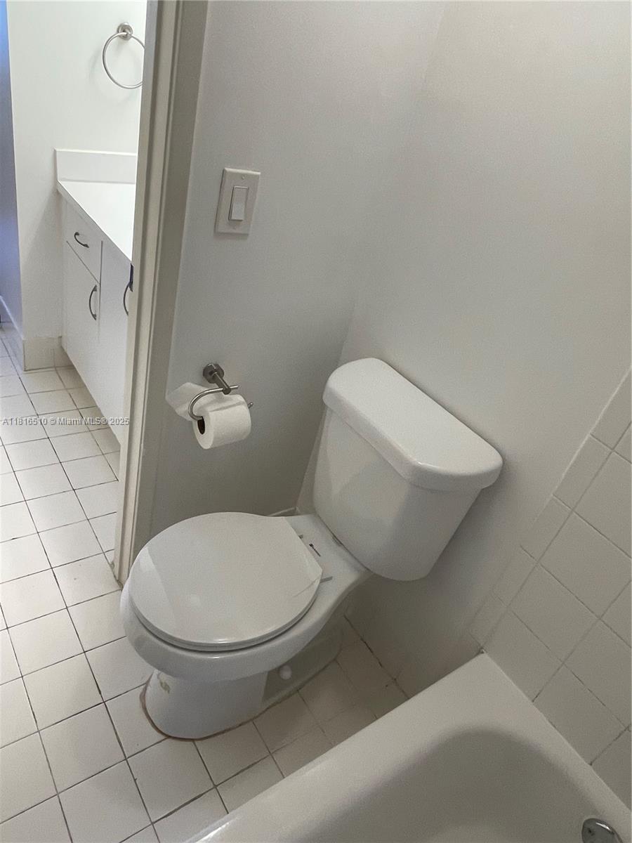 GABLES TERRACE CONDO - Residential Lease