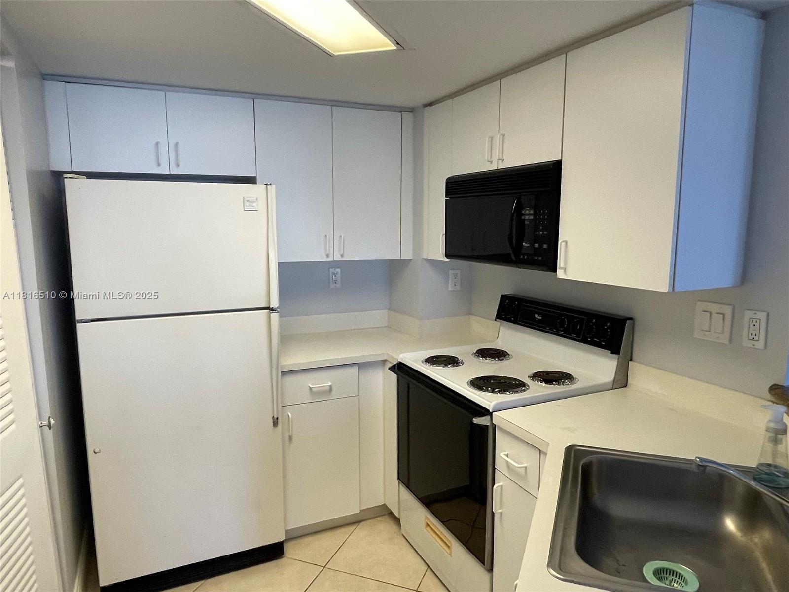 GABLES TERRACE CONDO - Residential Lease