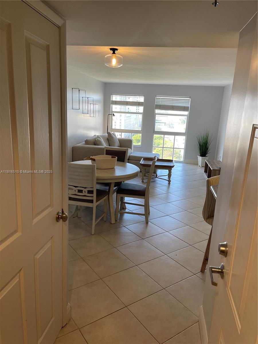 GABLES TERRACE CONDO - Residential Lease
