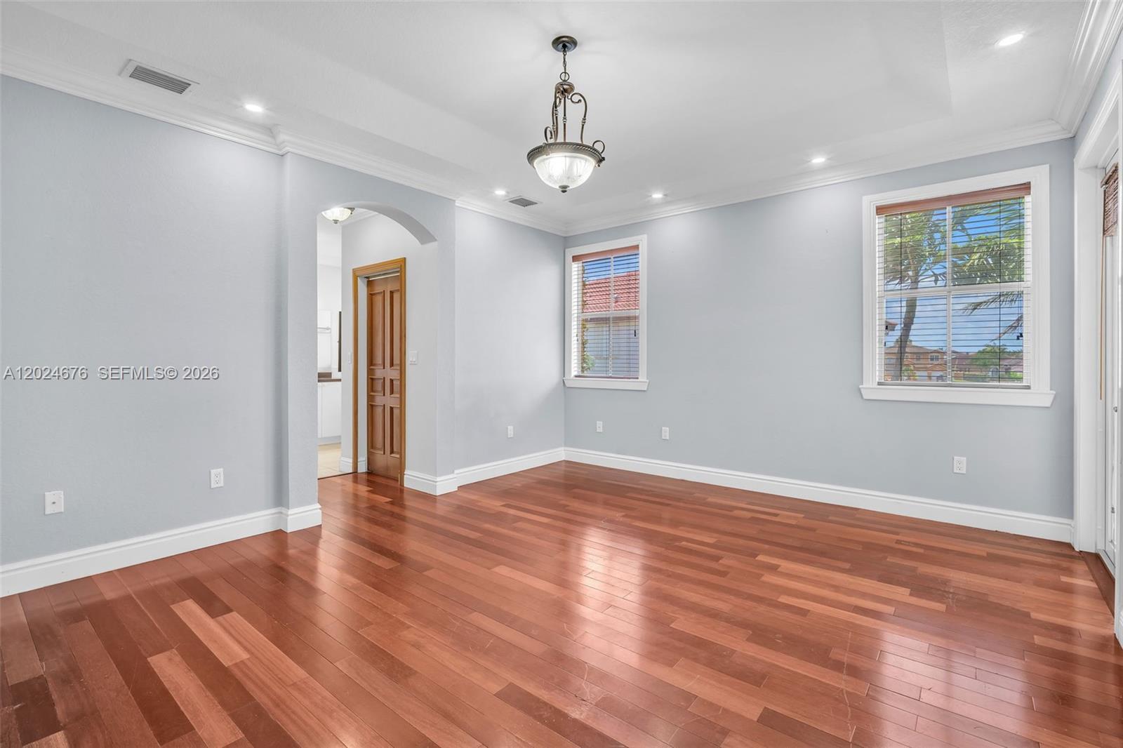 CENTURY ESTATES 1ST ADDN - Residential Lease