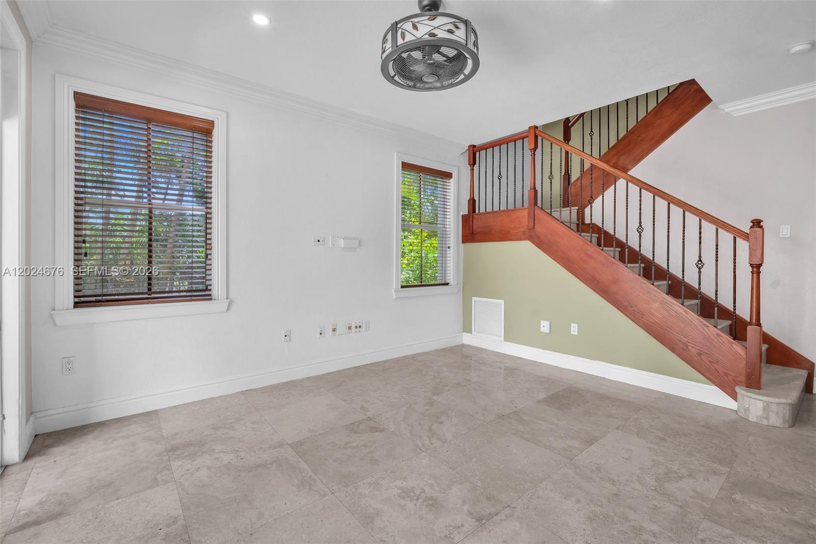 CENTURY ESTATES 1ST ADDN - Residential Lease
