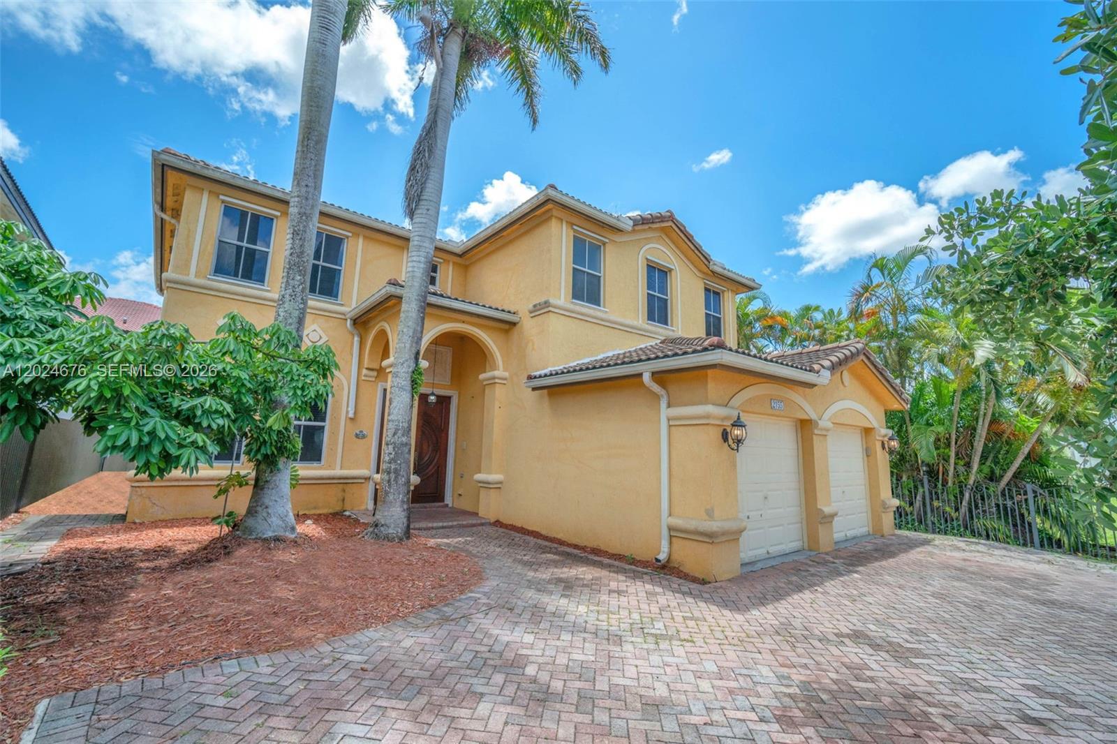 CENTURY ESTATES 1ST ADDN - Residential Lease