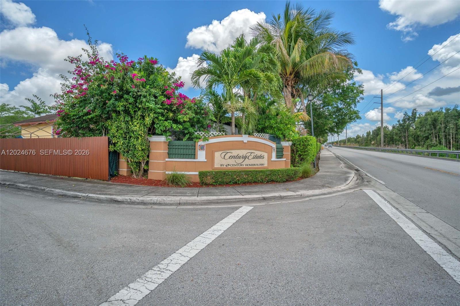 CENTURY ESTATES 1ST ADDN - Residential Lease