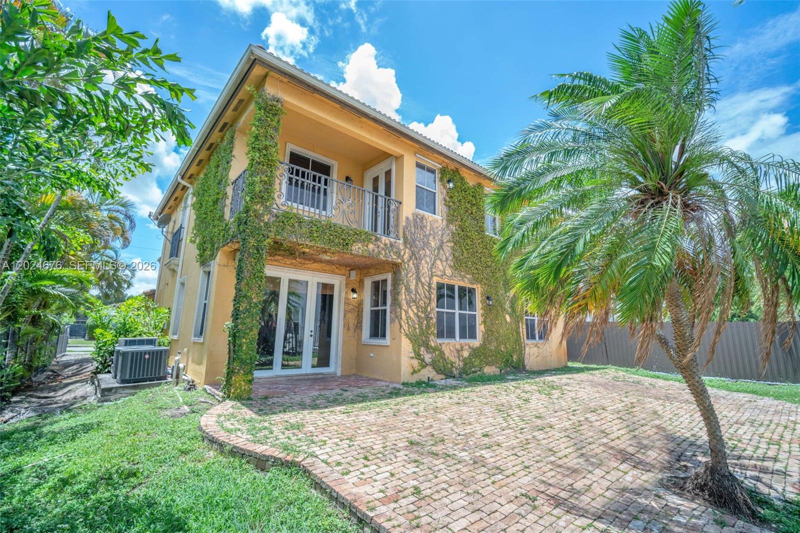 CENTURY ESTATES 1ST ADDN - Residential Lease