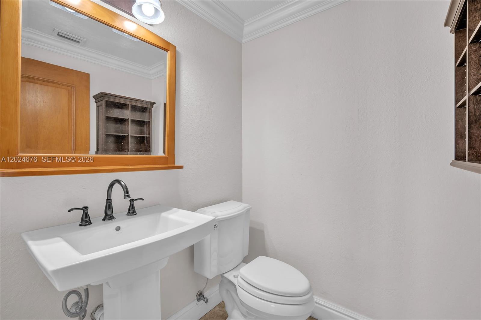 CENTURY ESTATES 1ST ADDN - Residential Lease
