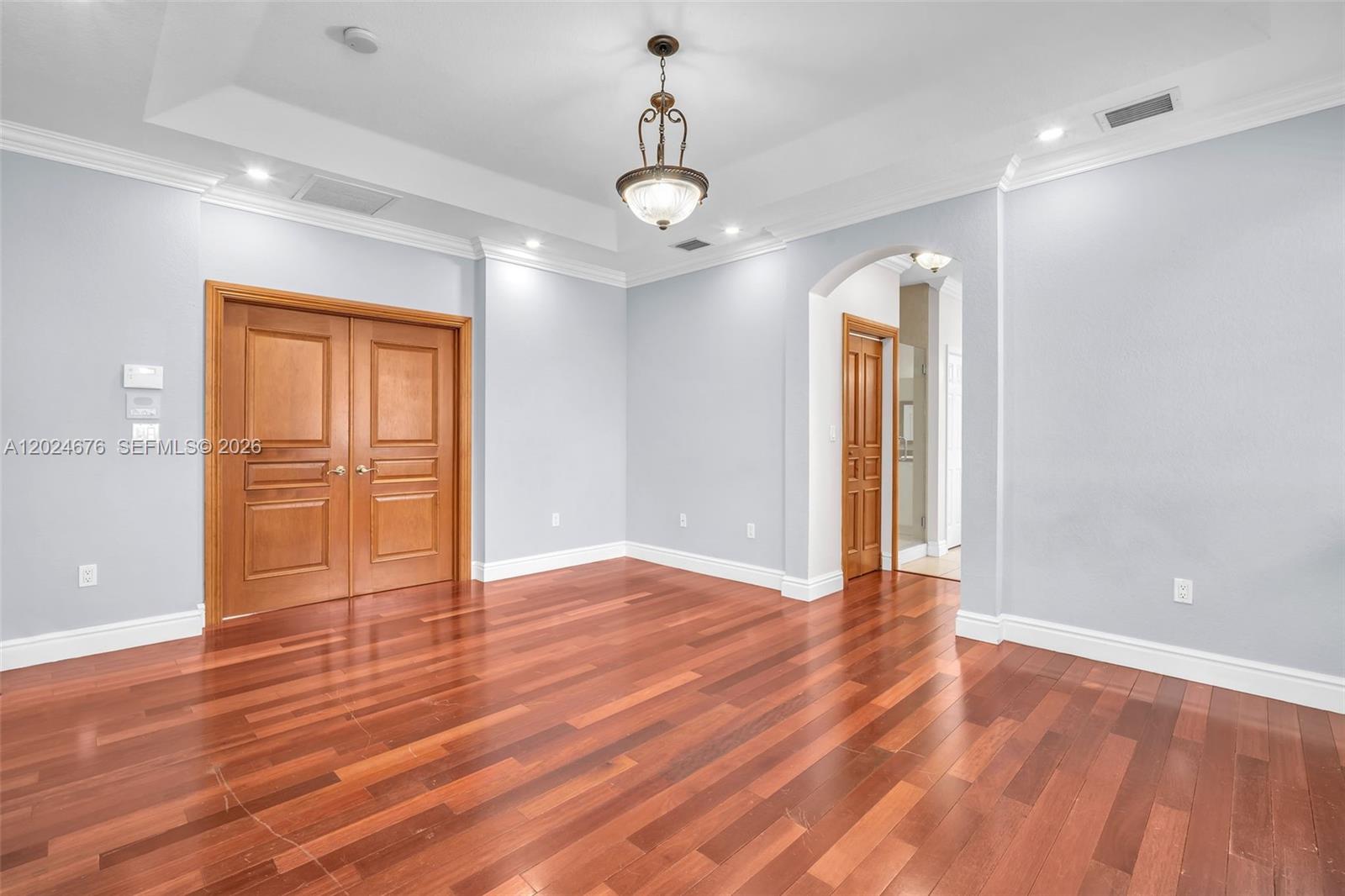 CENTURY ESTATES 1ST ADDN - Residential Lease