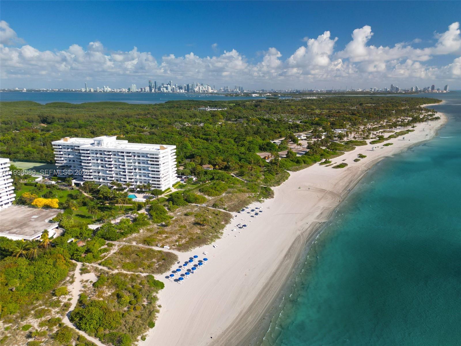 KEY BISCAYNE COMMODORE CL - Residential