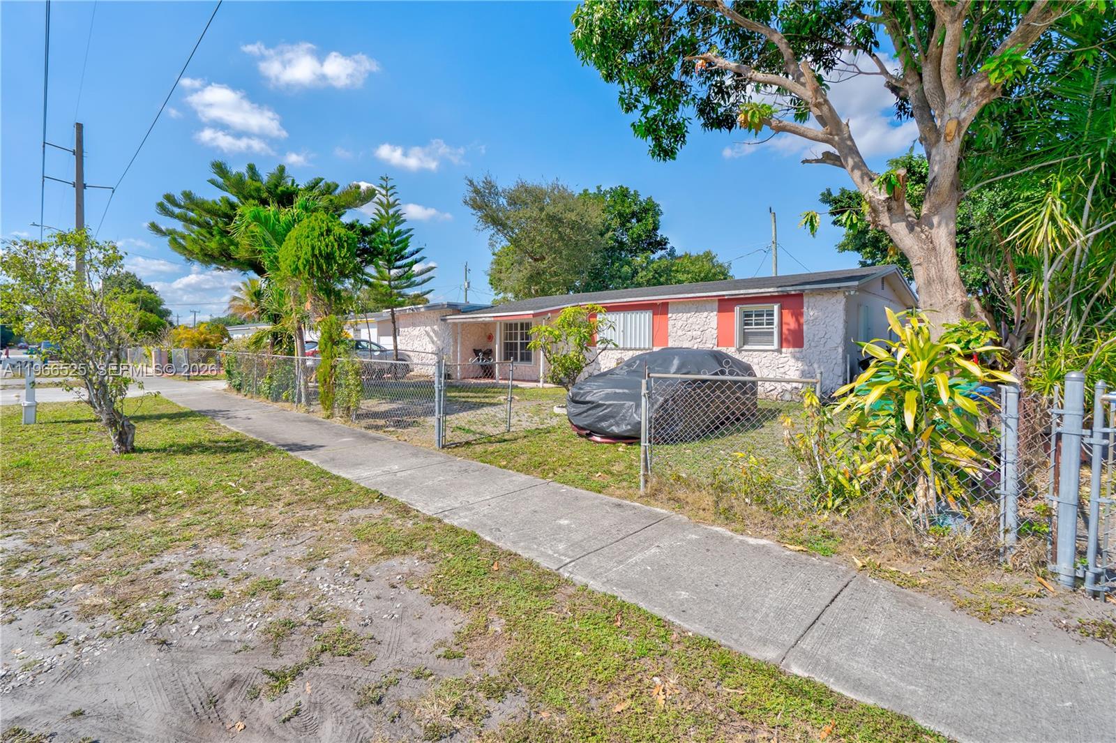 IVES ESTATES SEC 4 - Residential