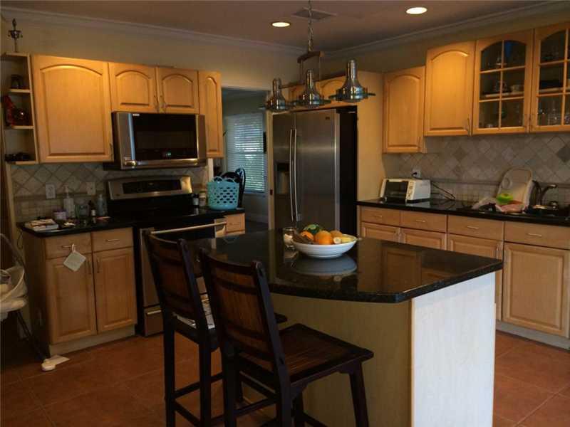 THE CROSSINGS 93-5 B - Residential Lease