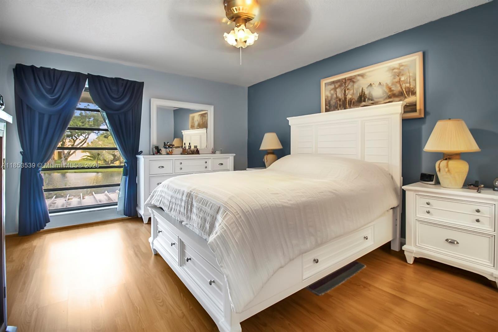 WESTVIEW CONDOMINIUM NO F - Residential