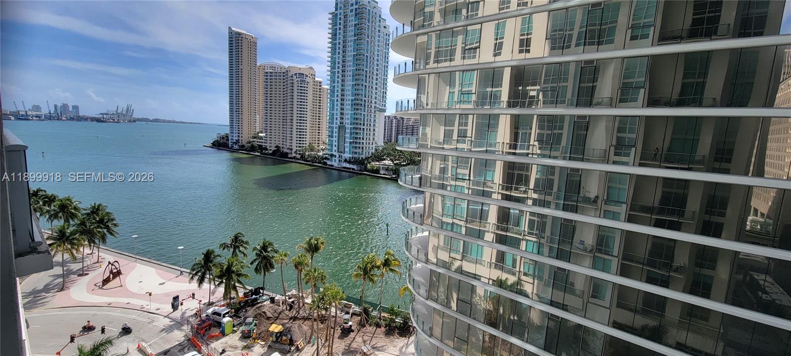 300 S Biscayne Blvd L-1004