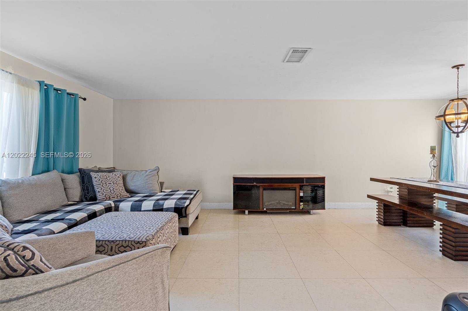 WESTWIND LAKES SEC 6 - Residential