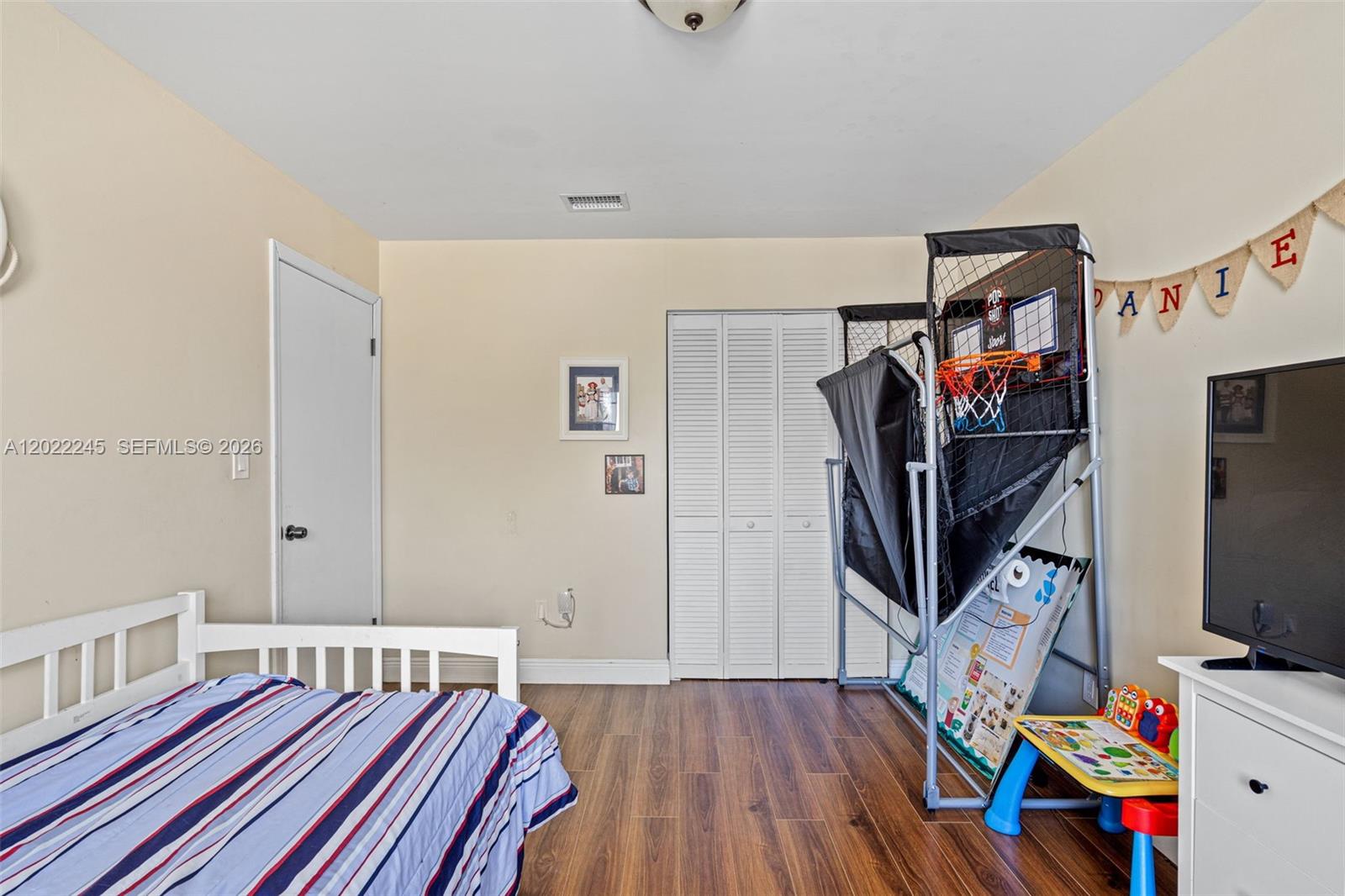 WESTWIND LAKES SEC 6 - Residential
