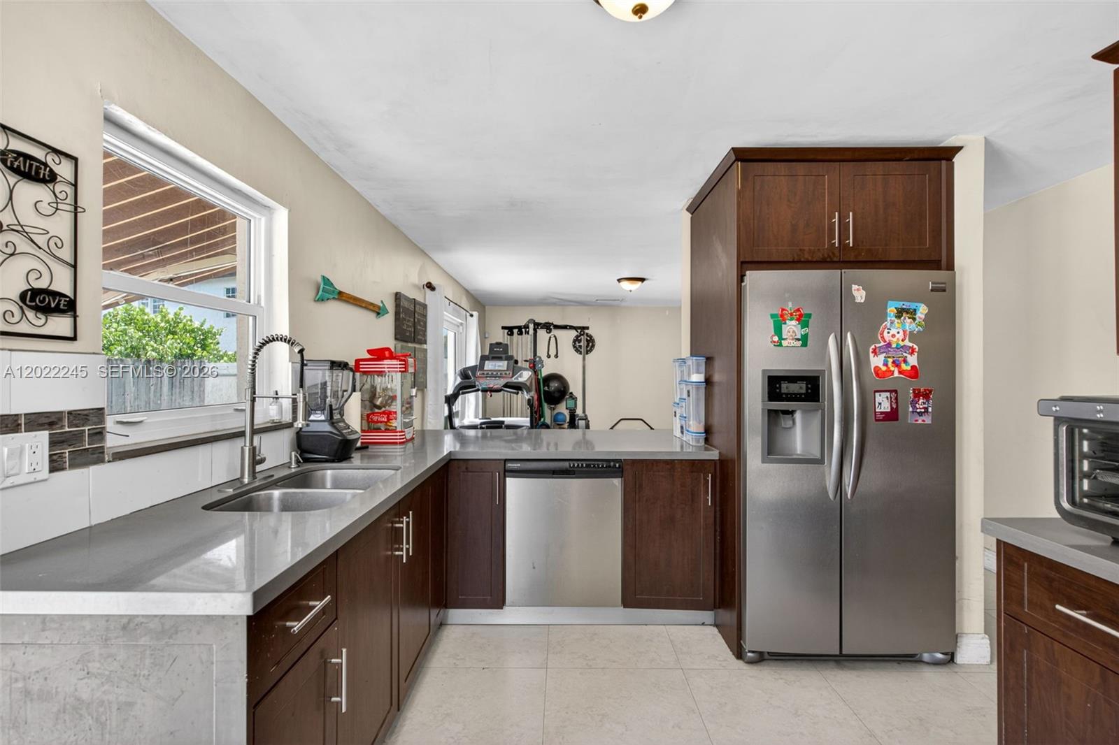 WESTWIND LAKES SEC 6 - Residential