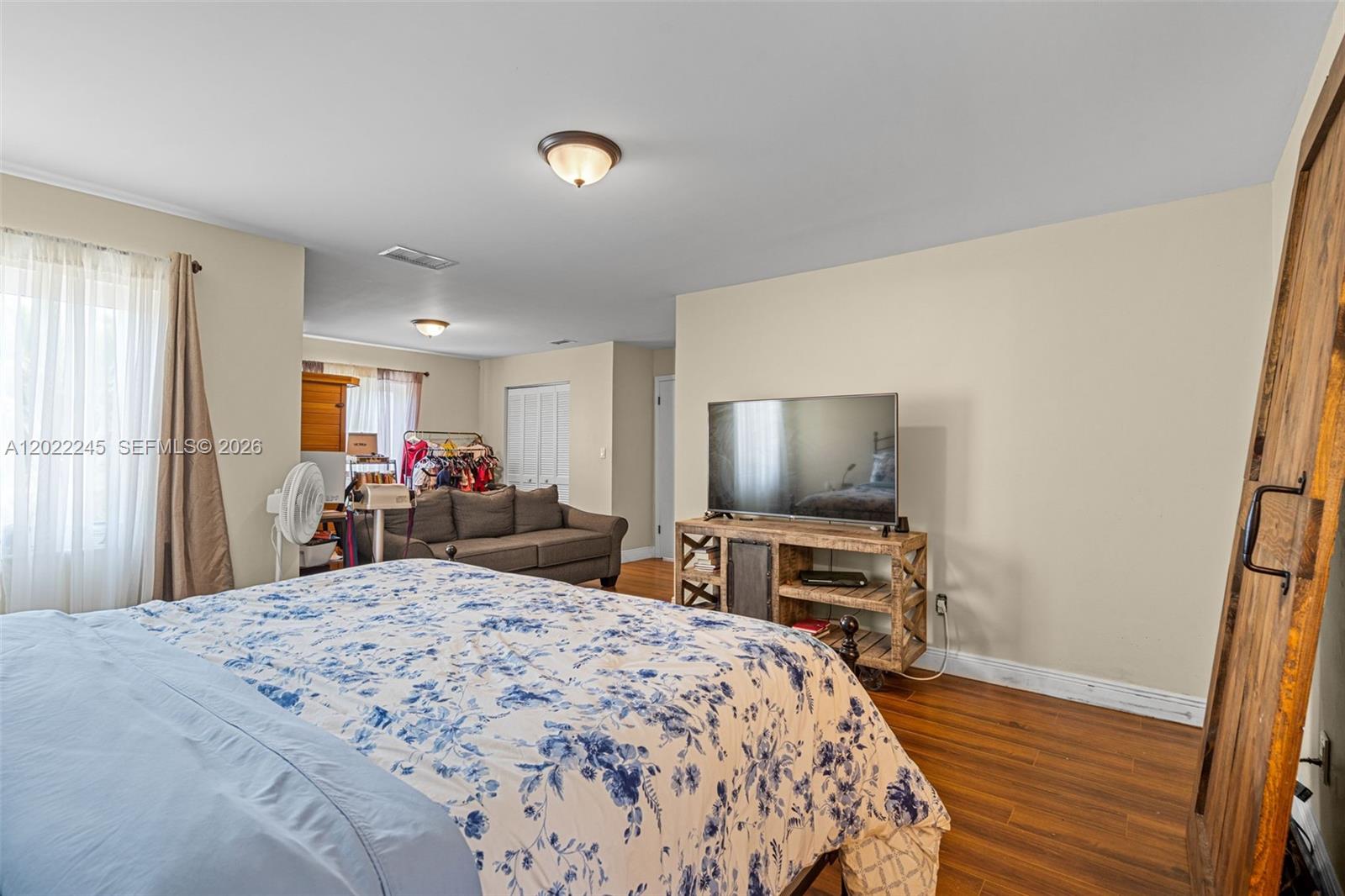 WESTWIND LAKES SEC 6 - Residential