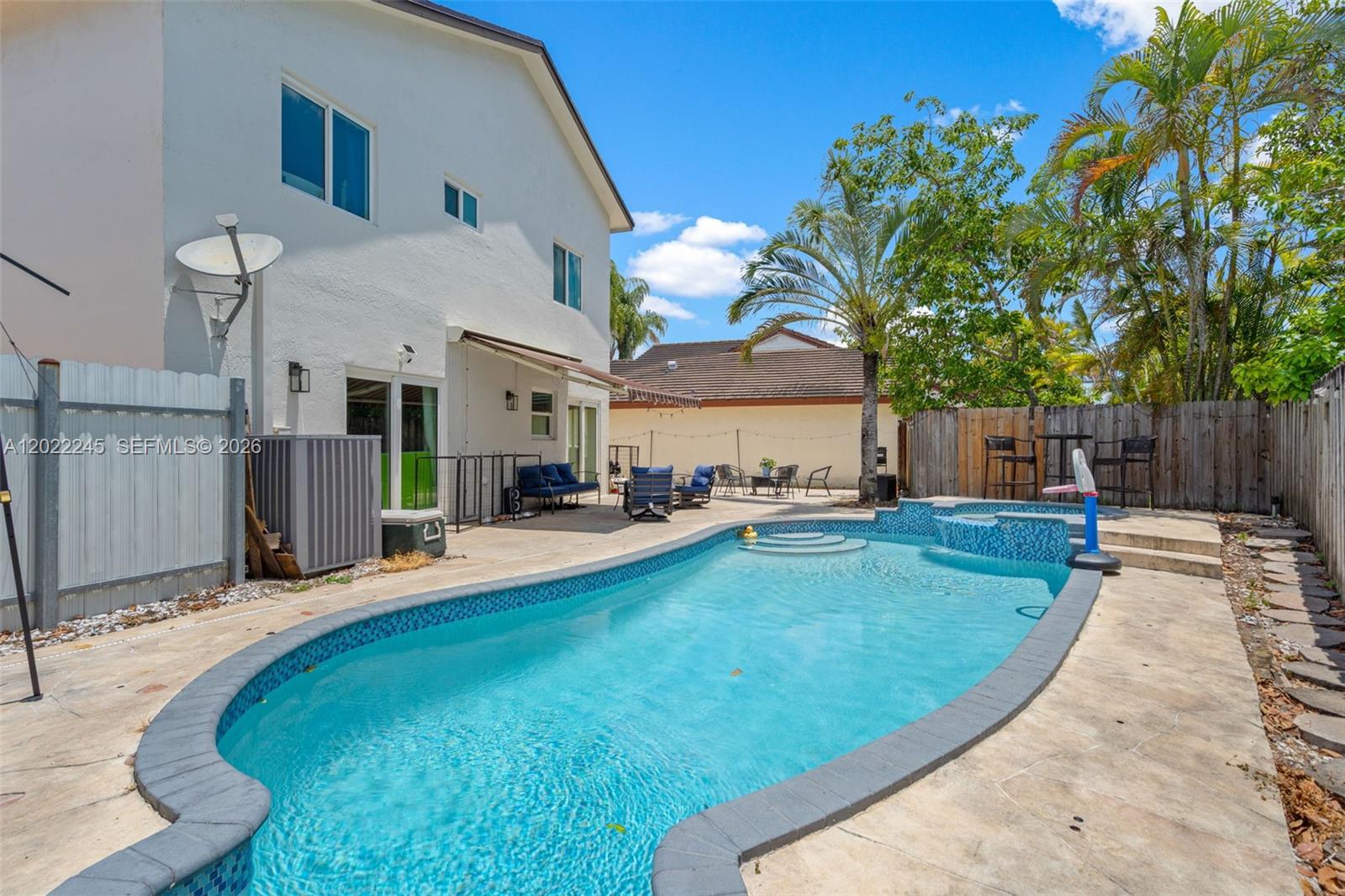 WESTWIND LAKES SEC 6 - Residential