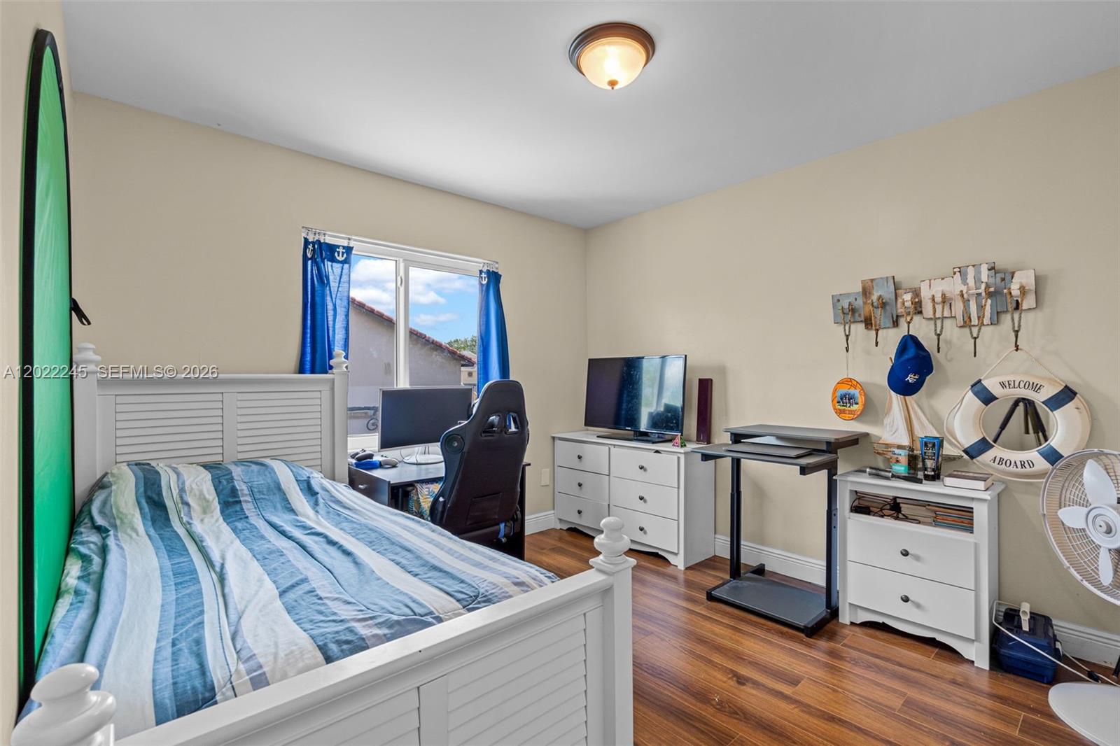 WESTWIND LAKES SEC 6 - Residential