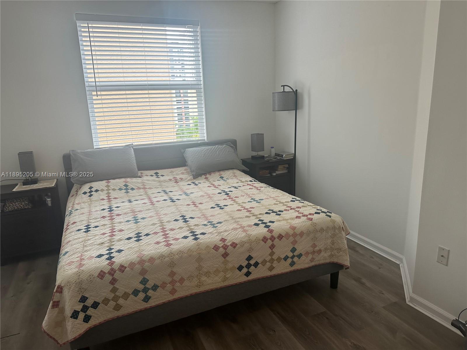 PORTO BELLAGIO CONDO - Residential