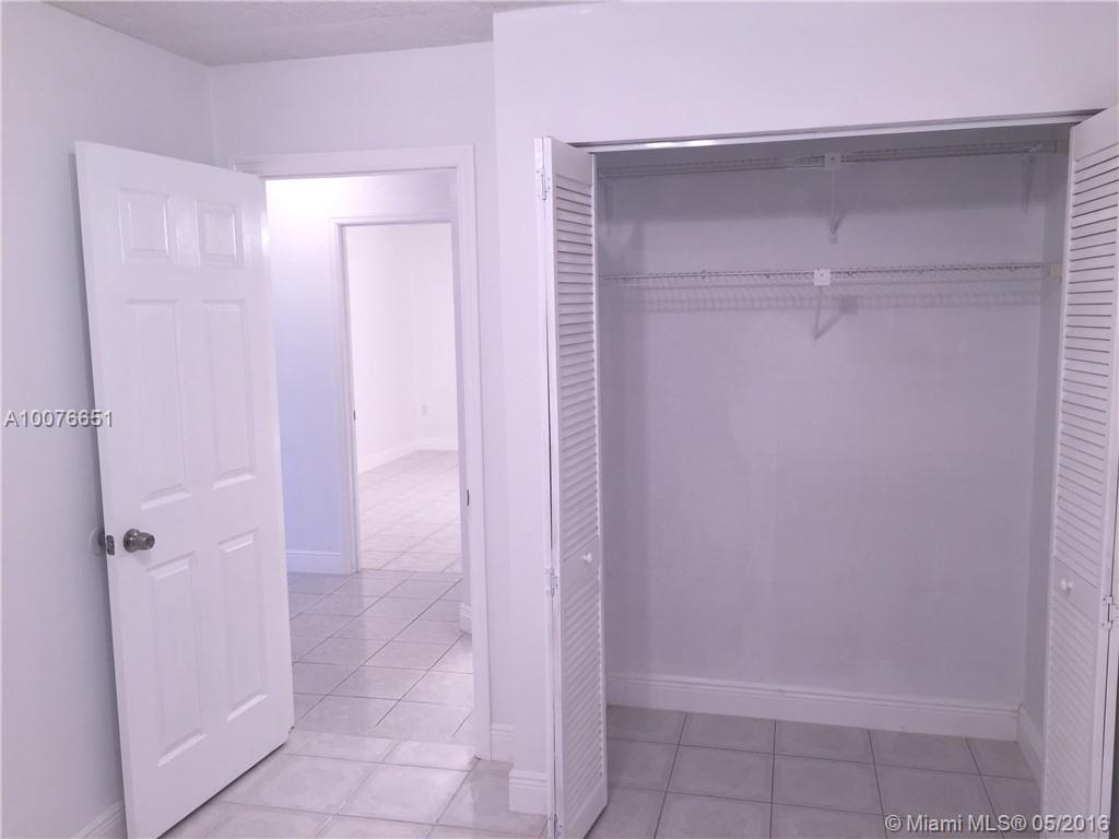 Oak Ridge Villas Sub - Residential Lease