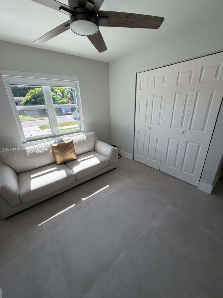 LOOK HOMESITES - Residential Lease