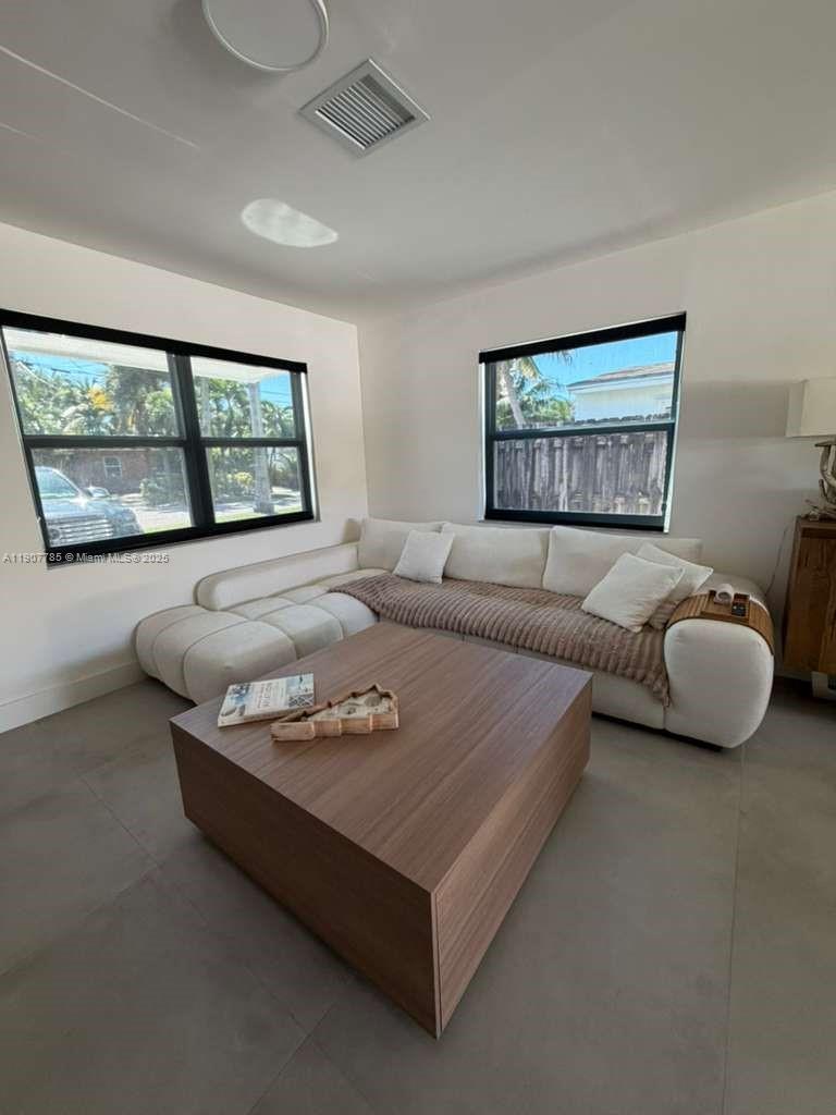 LOOK HOMESITES - Residential Lease