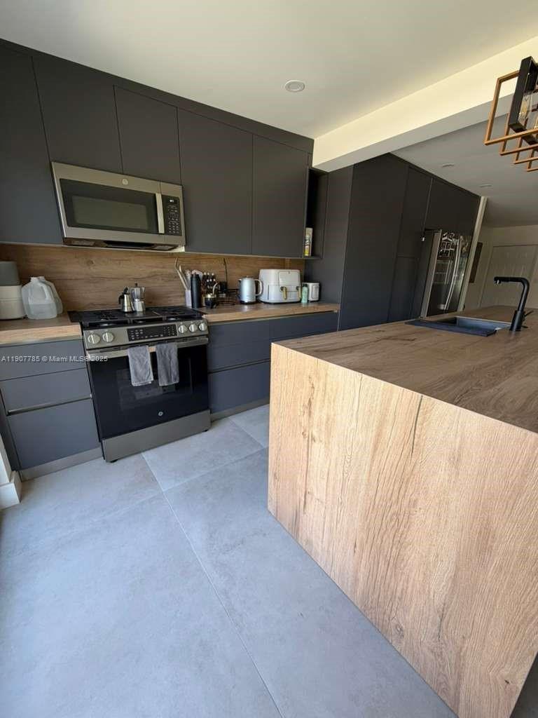 LOOK HOMESITES - Residential Lease